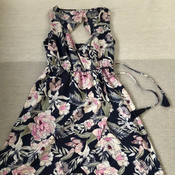 Navy floral high low dress - XS - Picture 2 of 4